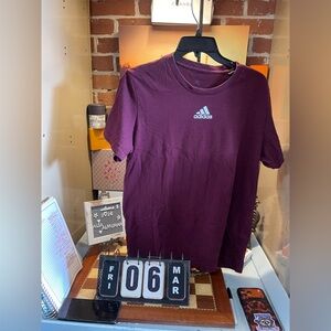 Adidas plum top